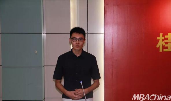 桂林电子科技大学商学院2018届硕士研究生毕